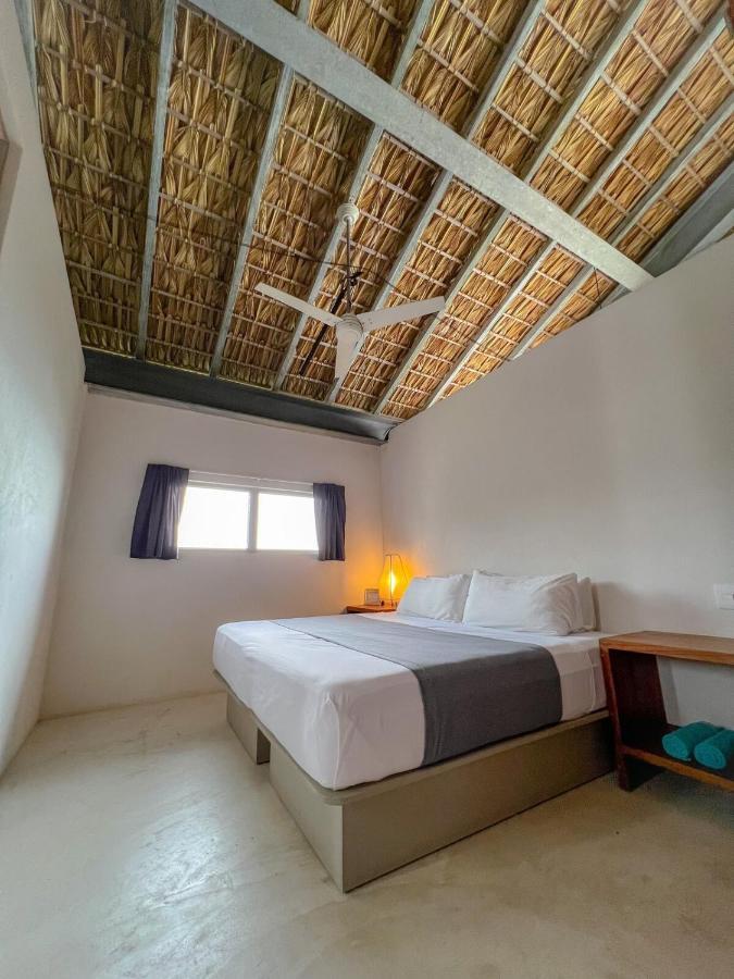 Готель Casa Cascada - Adults Only Пуерто-Ескондідо Екстер'єр фото