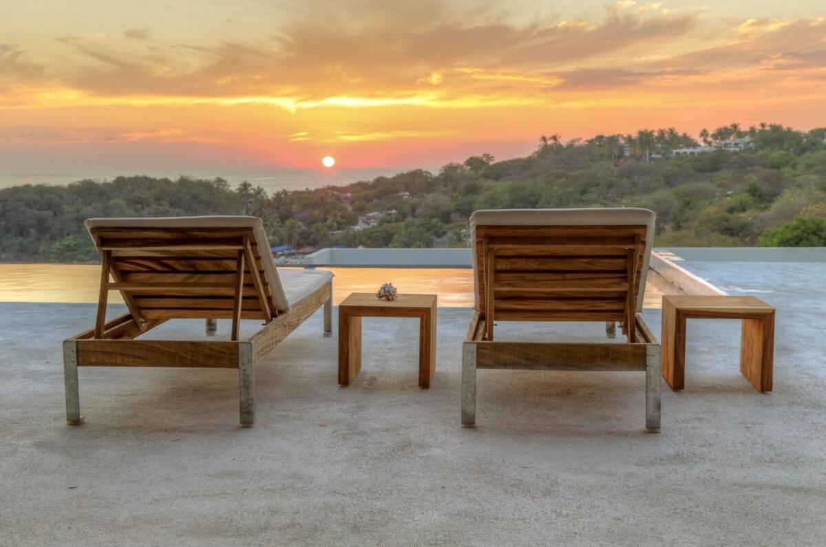 Готель Casa Cascada - Adults Only Пуерто-Ескондідо Екстер'єр фото